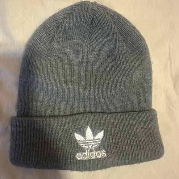 adidas Other - Adidas Heathered Gray Knit Beanie